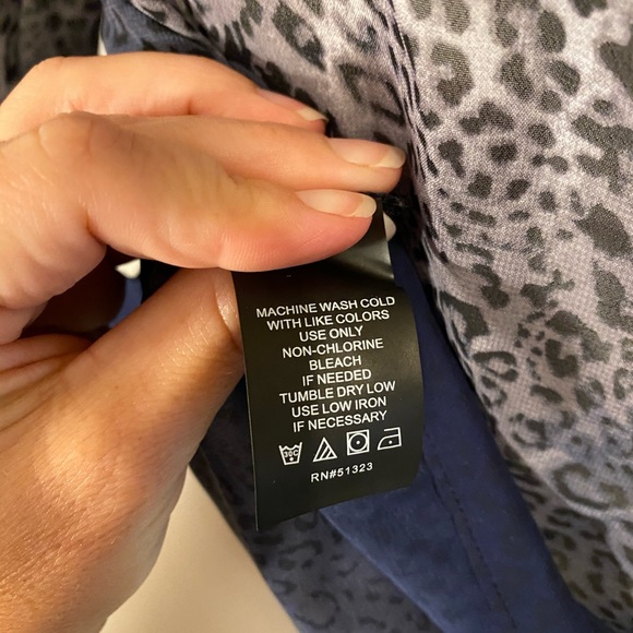 Vince Camuto Women Leopard Ombre Blue Black XSmall - Picture 7 of 7